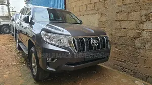 New Toyota Land Cruiser Prado 2023 Black