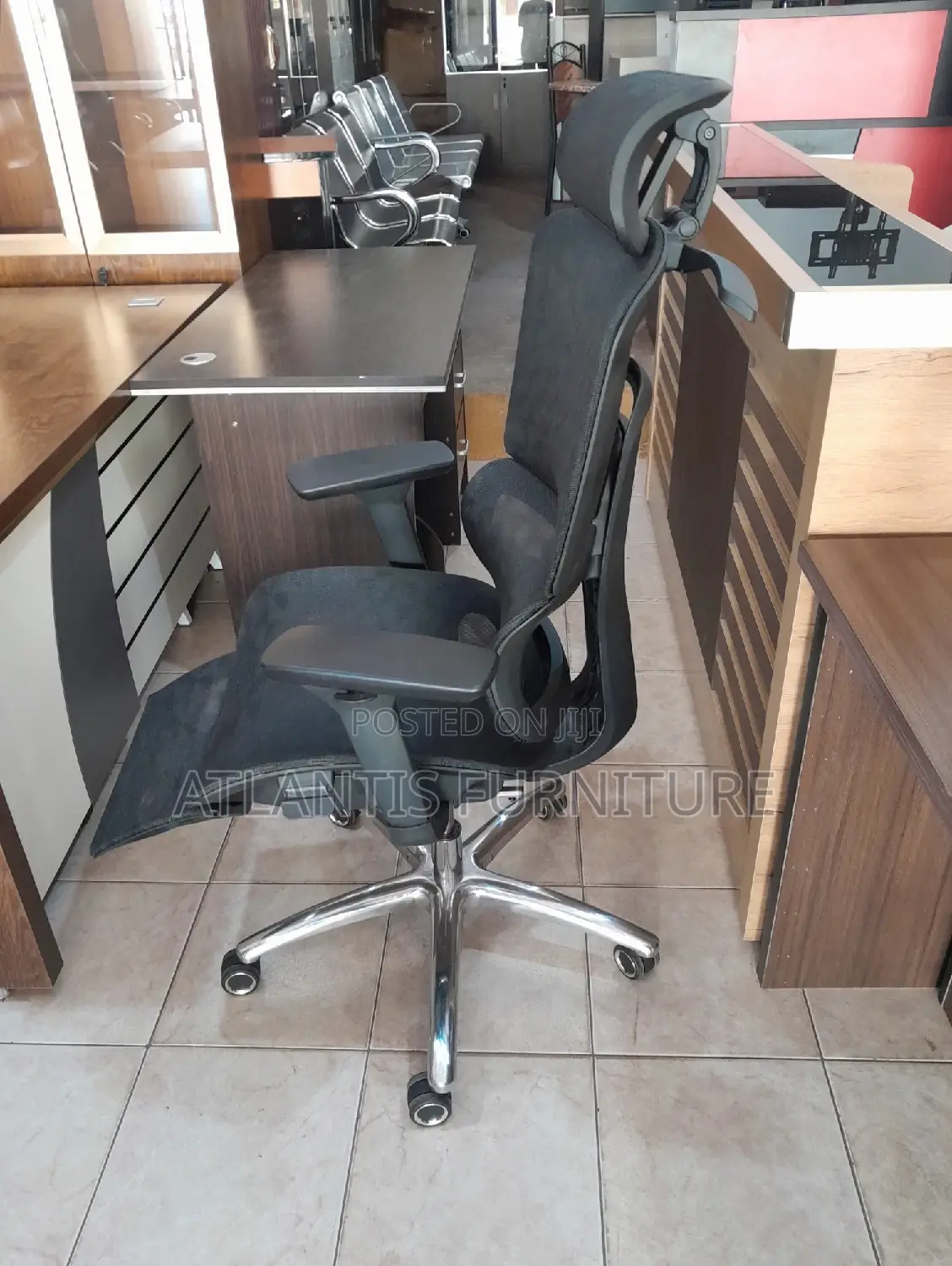 Highly Recommended Office Chair.