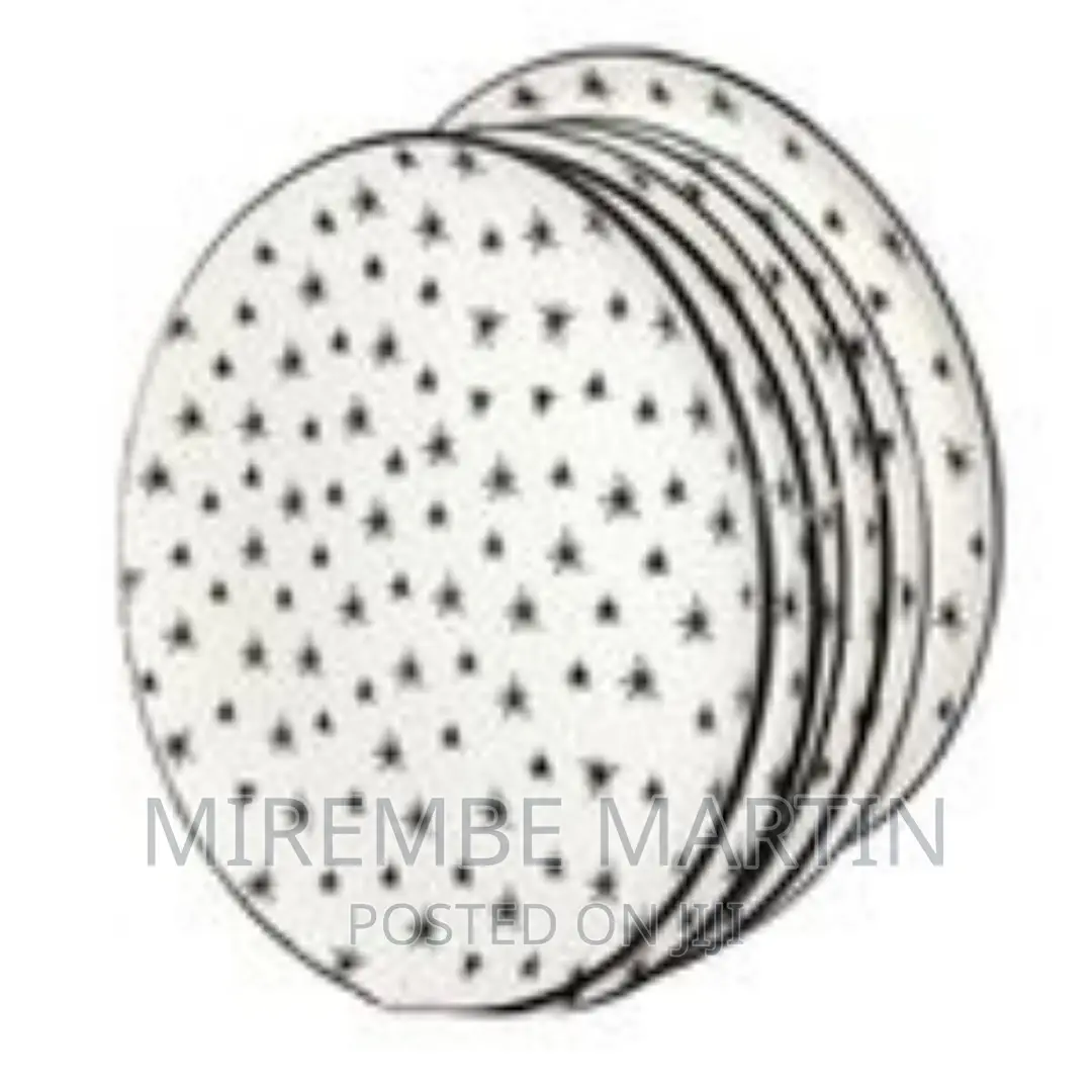 Round Star Design Dinner Plates, 6pcs –
