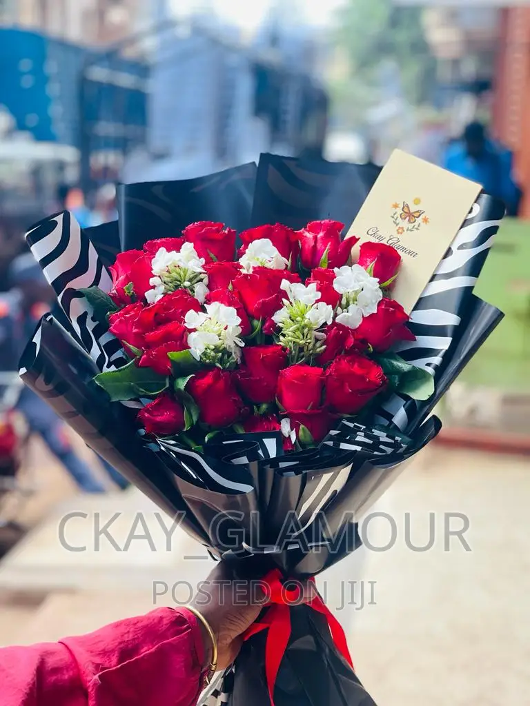 Flower Bouquets and Customized Balloons