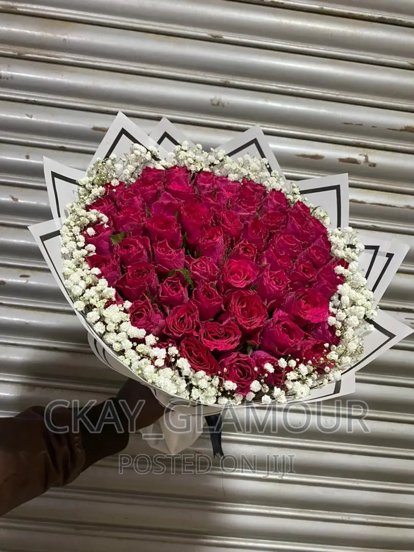 Flower Bouquets and Customized Balloons