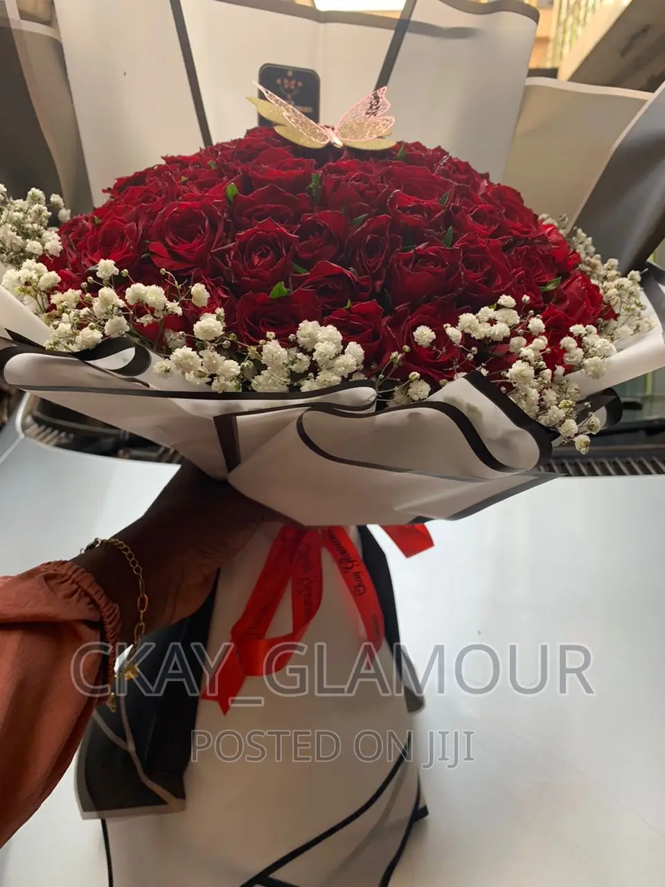 Flower Bouquets and Customized Balloons