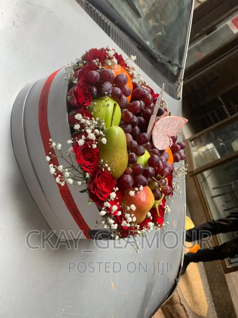 Flower Boquets and Customized Balloons