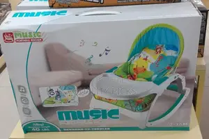 Portable Plastic Feeding Chair