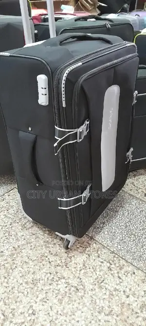 Dfavours Suitcases