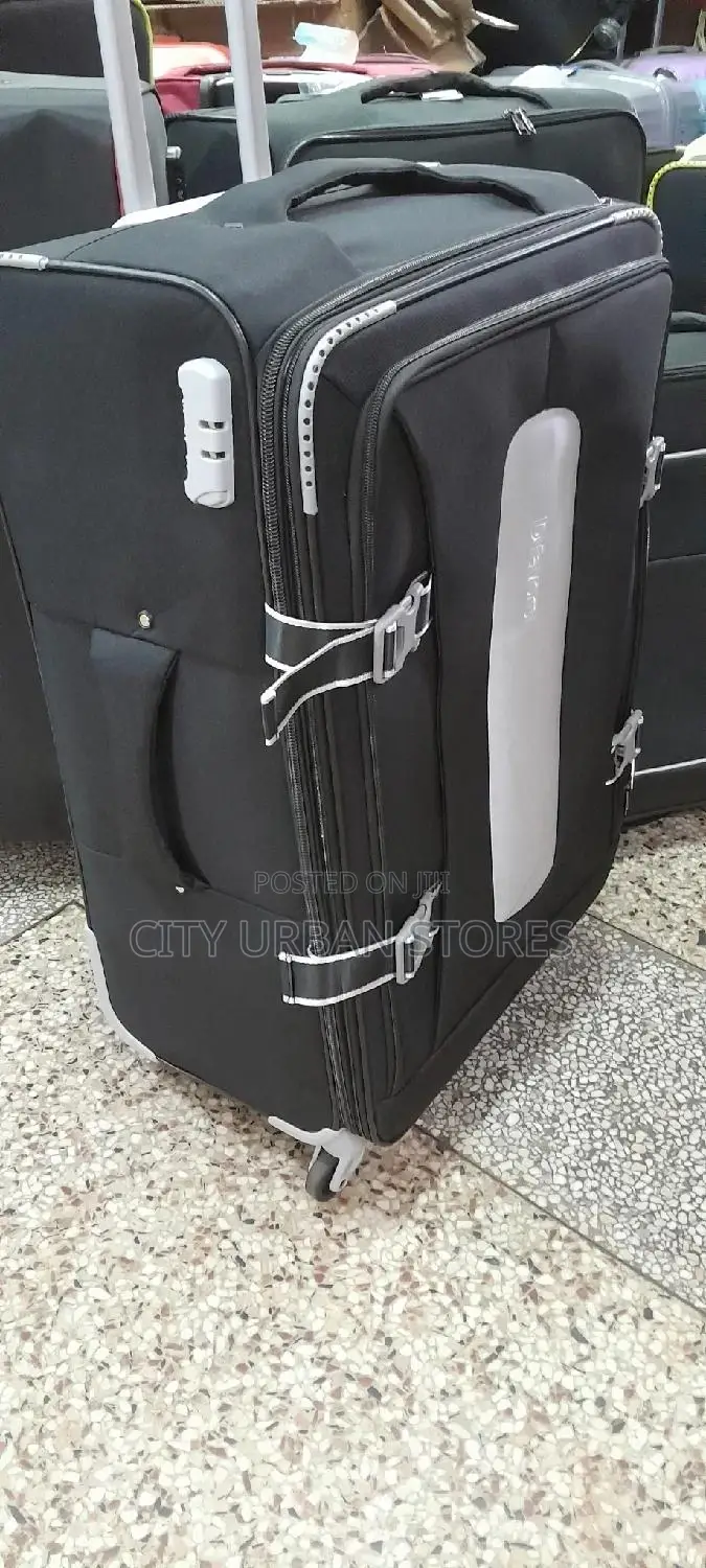 Dfavours Suitcases