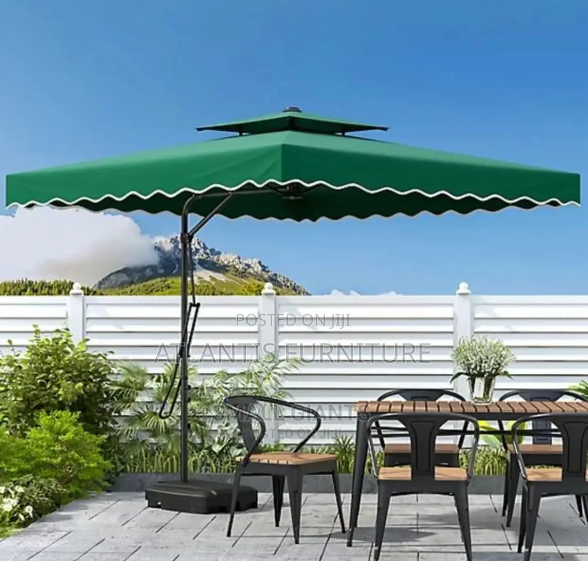 Green Umbrella / Palasso