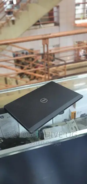 Laptop Dell Latitude 7300 8GB Intel Core I5 SSD 256GB