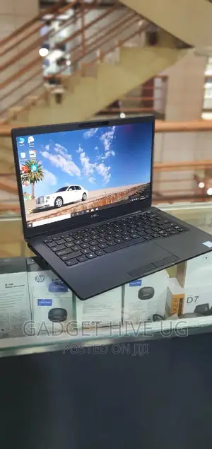 Laptop Dell Latitude 7300 8GB Intel Core I5 SSD 256GB