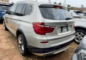 BMW X3 xDrive28i 2011 Gold