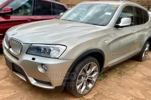 BMW X3 xDrive28i 2011 Gold
