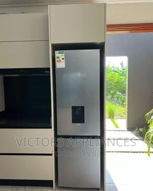 Brand New Hisense 341litres Double Door Refrigerator With Wd