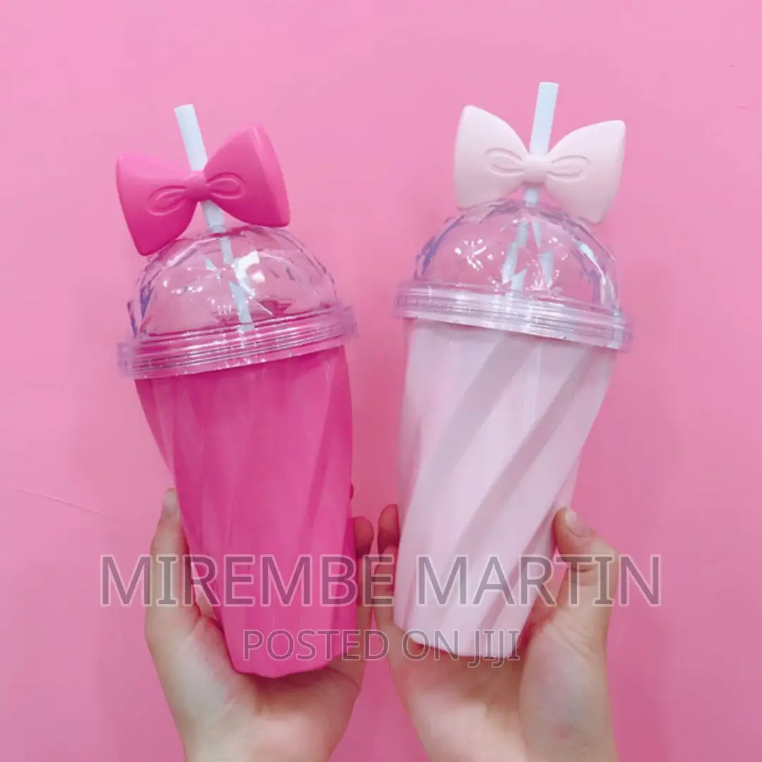 Water Bottle Plastic Straw Tambler-Multicolour