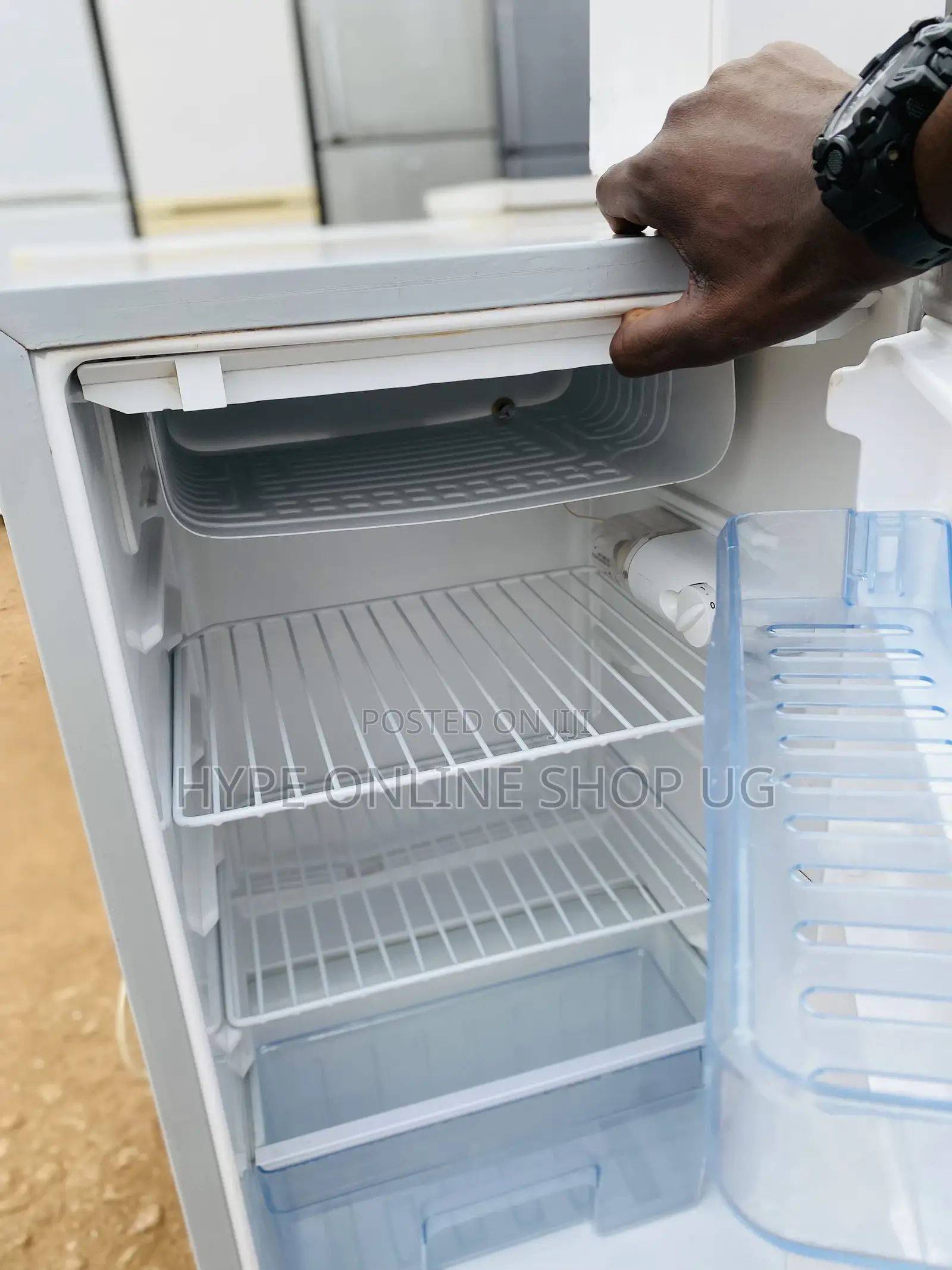 Adh 120L Fridge in Good Conditions