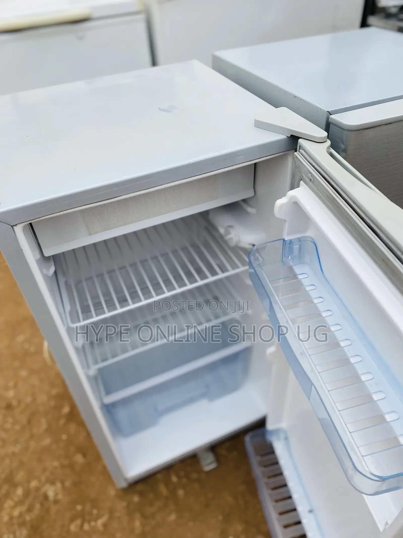 Adh 120L Fridge in Good Conditions