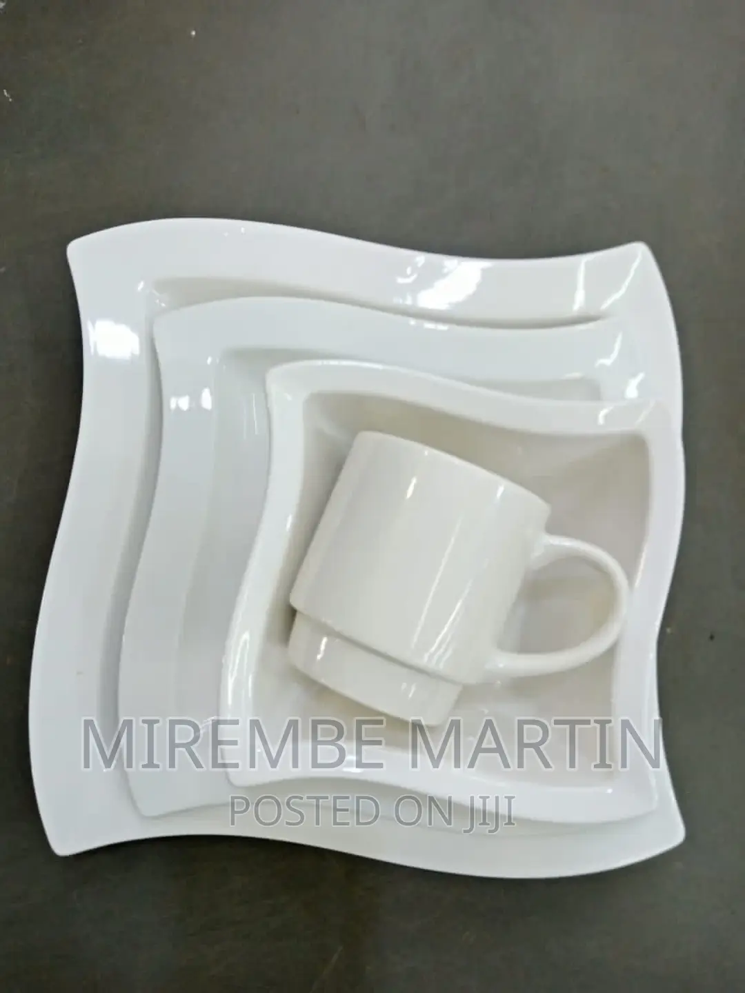 24 Piece Ceramic Dinner Set – White