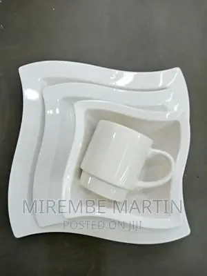 24 Piece Ceramic Dinner Set – White