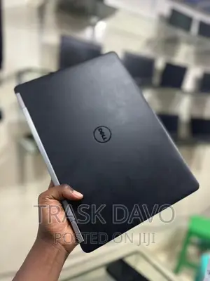 Laptop Dell Latitude 14 E5470 8GB Intel Core I5 SSD 512GB