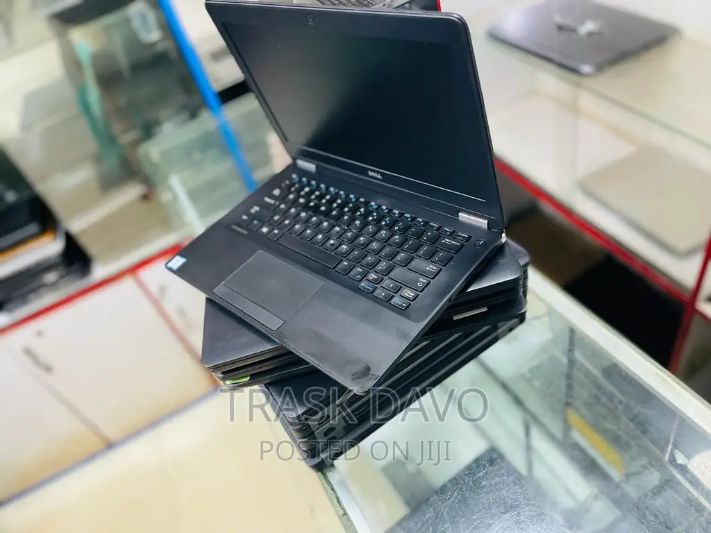 Laptop Dell Latitude 14 E5470 8GB Intel Core I5 SSD 512GB
