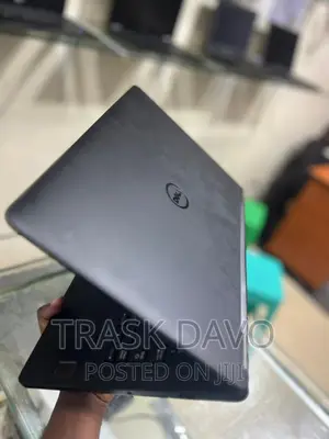 Laptop Dell Latitude 12 E7270 8GB Intel Core I5 SSD 512GB