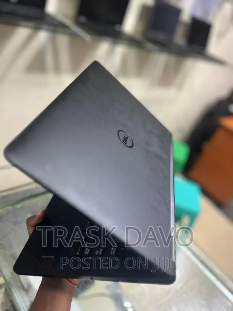Laptop Dell Latitude 12 E7270 8GB Intel Core I5 SSD 512GB