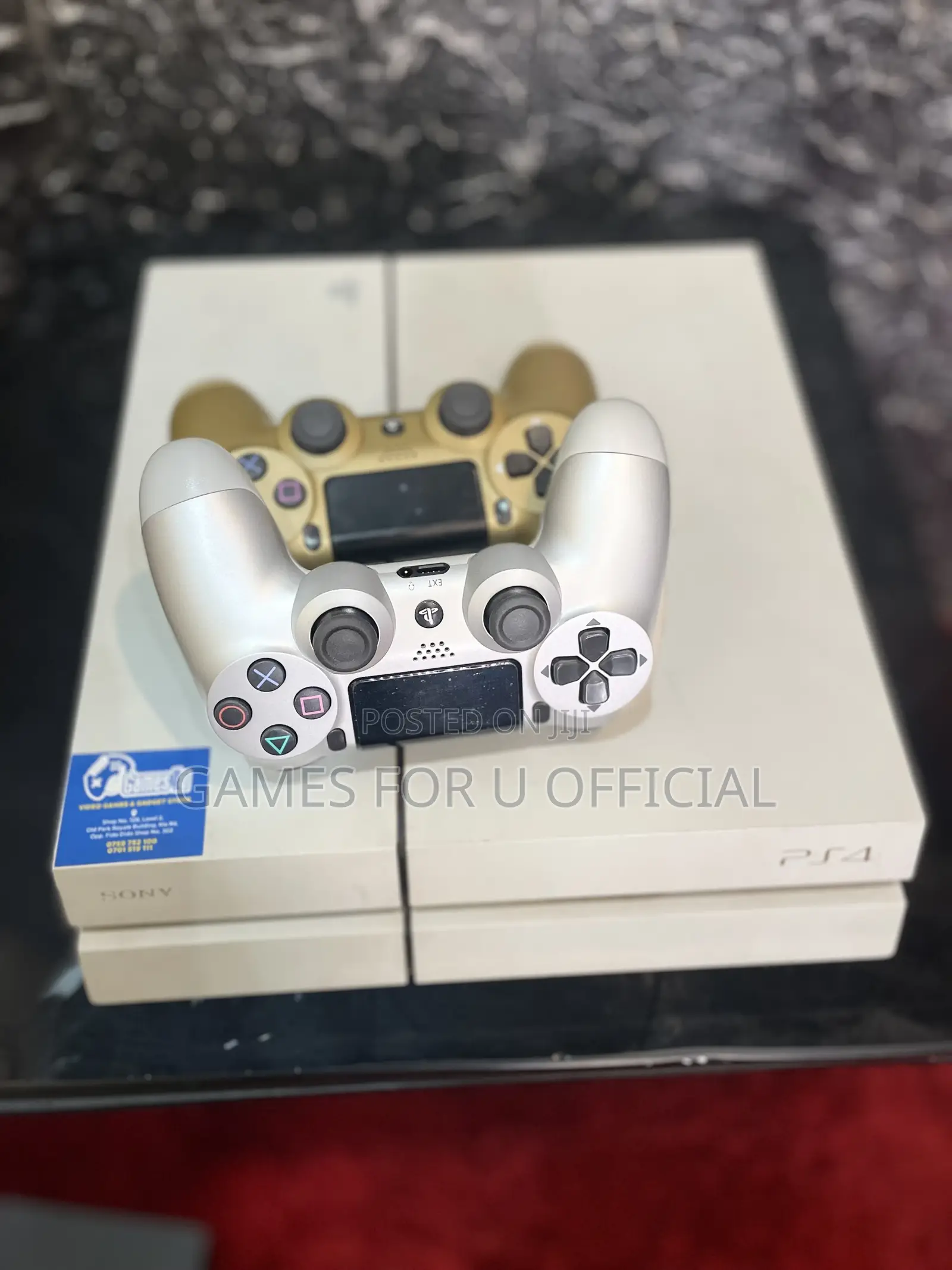 White Chipped Ps 4 Standard