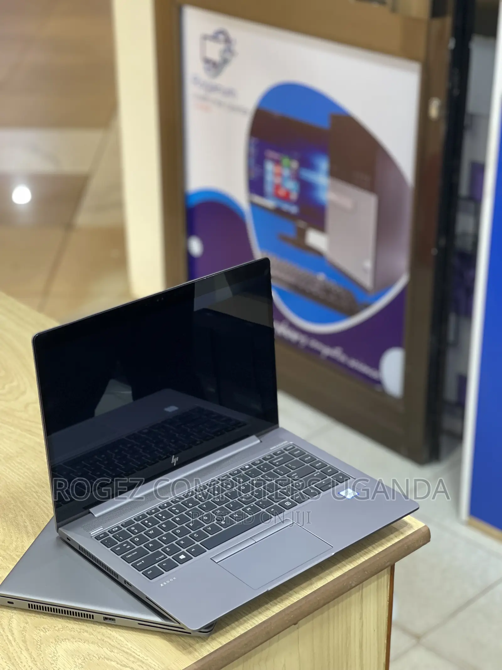 New Laptop HP ZBook 14u 16GB Intel Core I5 SSD 512GB