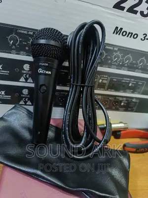 Microphone Corded or Wired Microphone