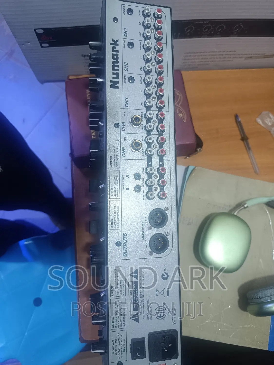 Numark DJ Mixer