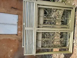 Metalic Windows Hg
