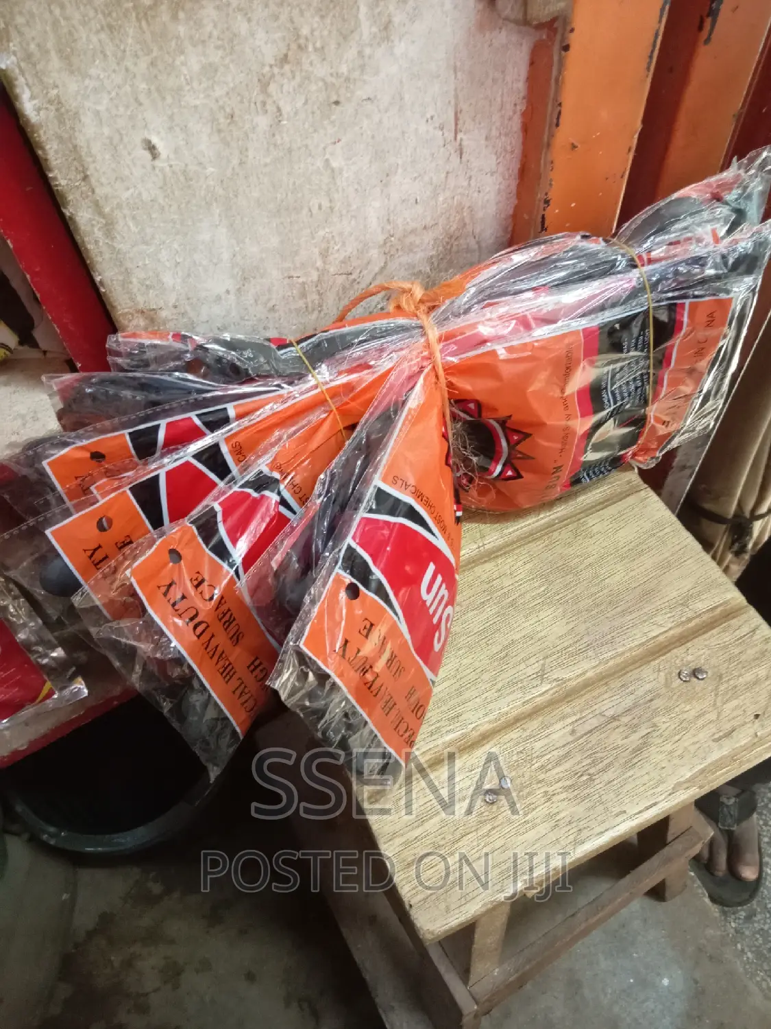 Heavy Duty Rubber Gloves