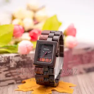 Dodo Deer Shape Wooden Quartz Watch/Women Wrist Wood Watch