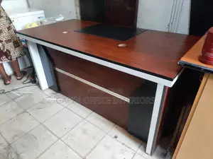 160cm Sized Office Table, New