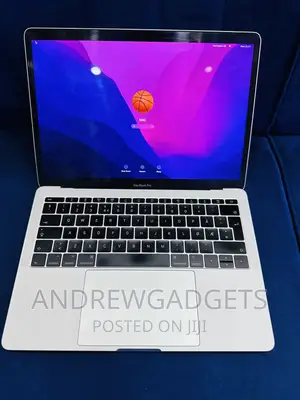 Laptop Apple MacBook Pro 2017 8GB Intel Core i5 SSD 256GB