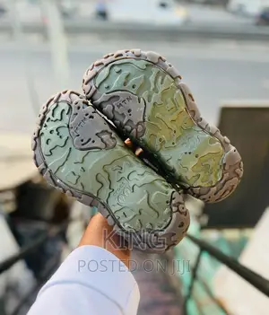 Yukon Crocs Light Brown