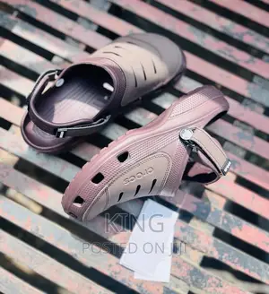 Men's Classic Yukon Crocs.