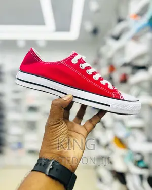 Convas Allstar. Red Ox Red