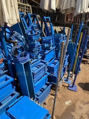 Paver Molds and Concrete Blocks Machine