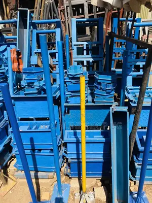 Paver Molds and Standard Stamps at 140000
