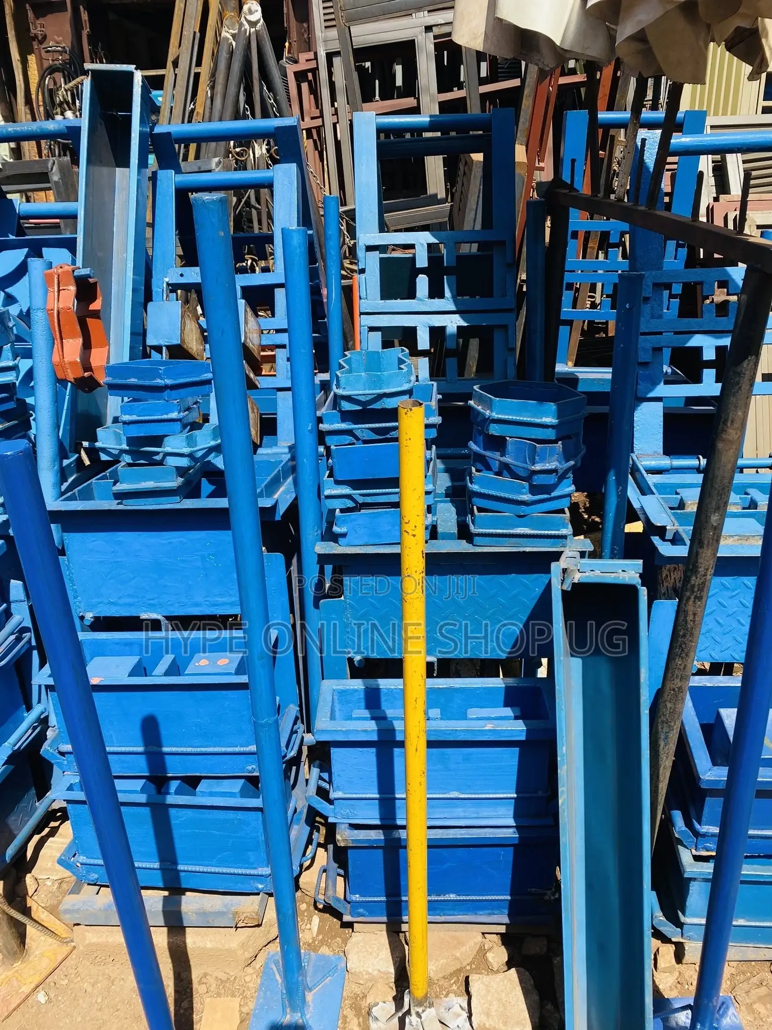 Paver Molds and Standard Stamps at 140000