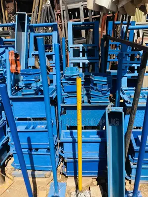 Paver Molds and Standard Stamps at 140000
