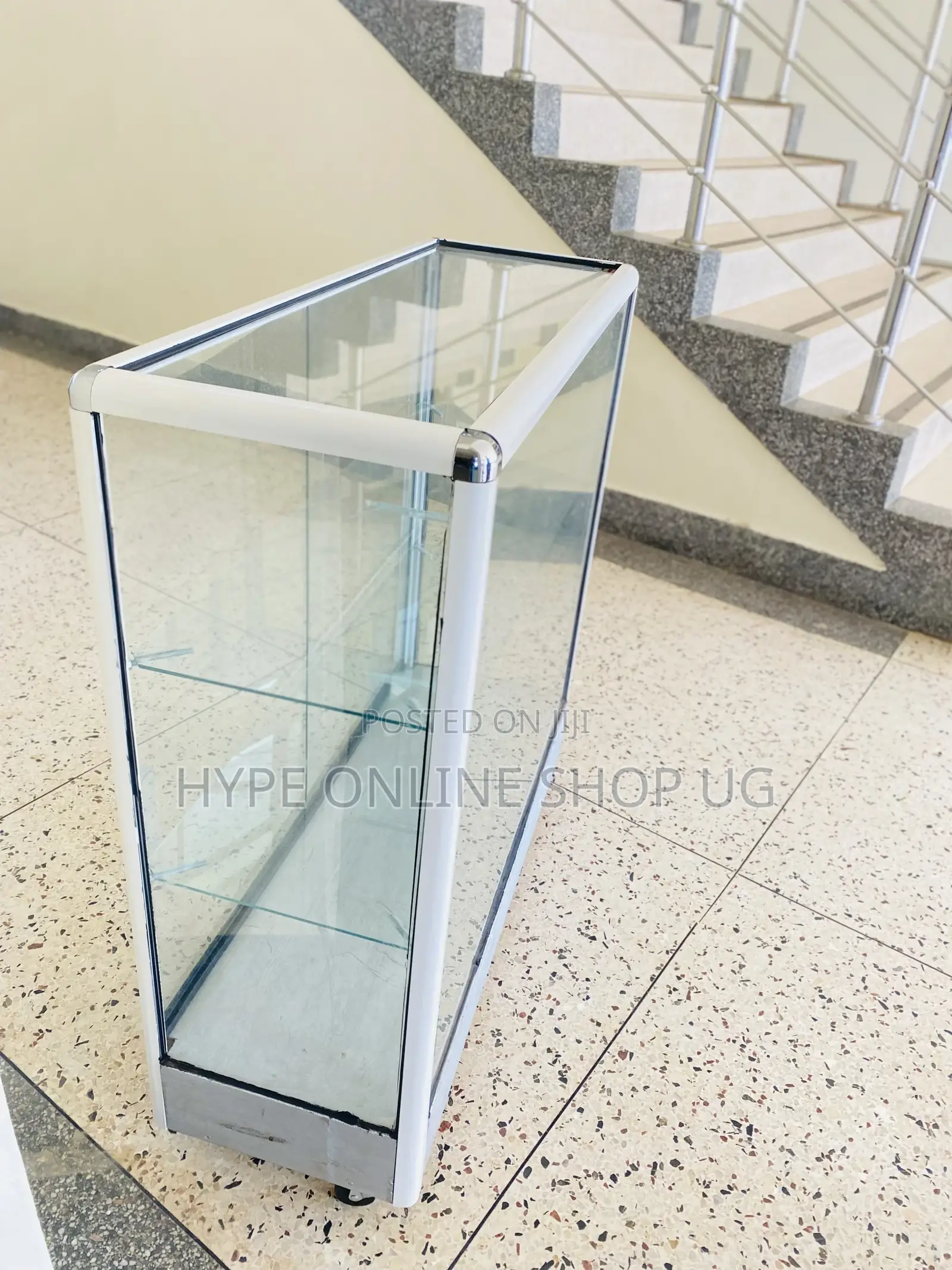 Standard Counter Display 3ft