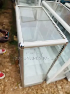 Strong 3ft Counter Displays