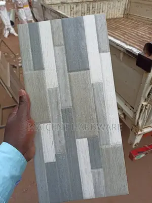 Wall Tiles Chain Fecial