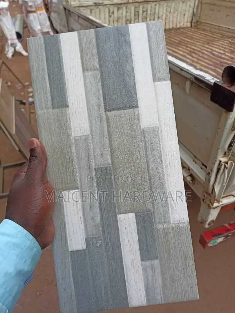 Wall Tiles Chain Fecial