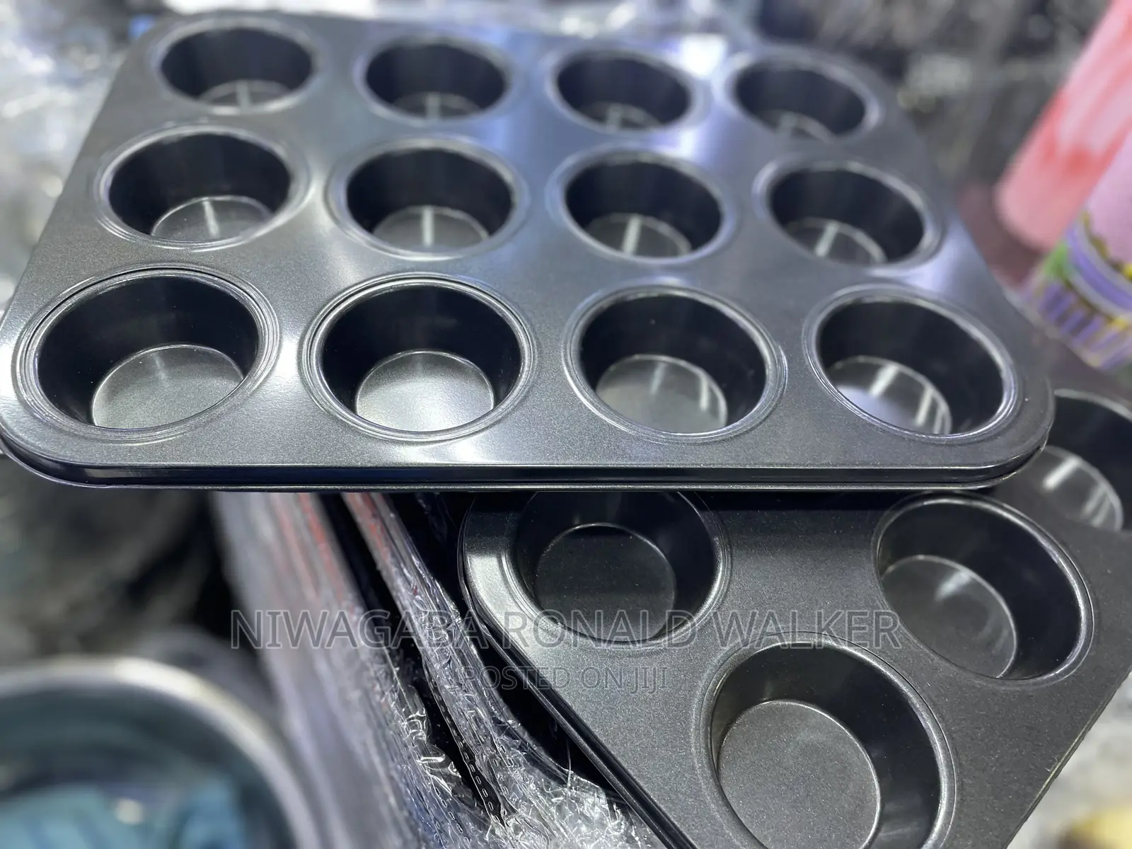 Muffin Pan, 12 Cupcake Pan, Non-Stick of Cup Cake Tray