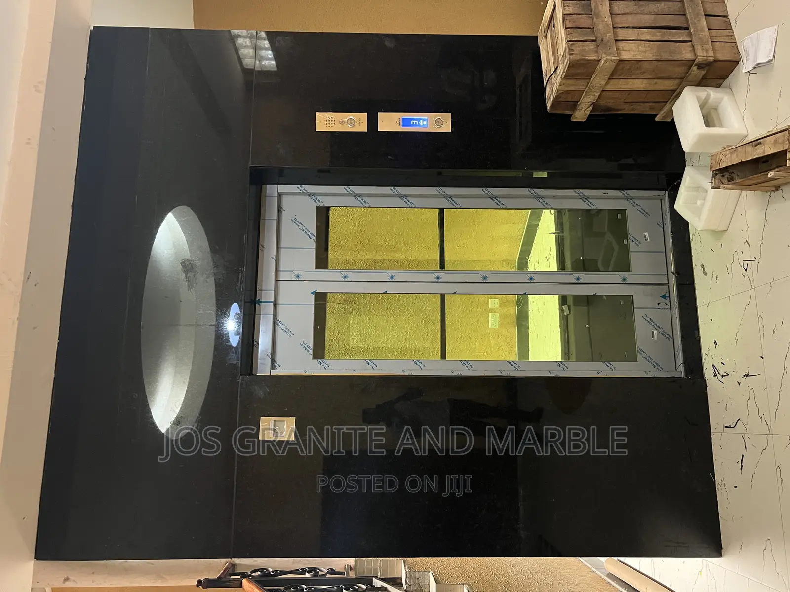 Black Granite Lift Finishing
