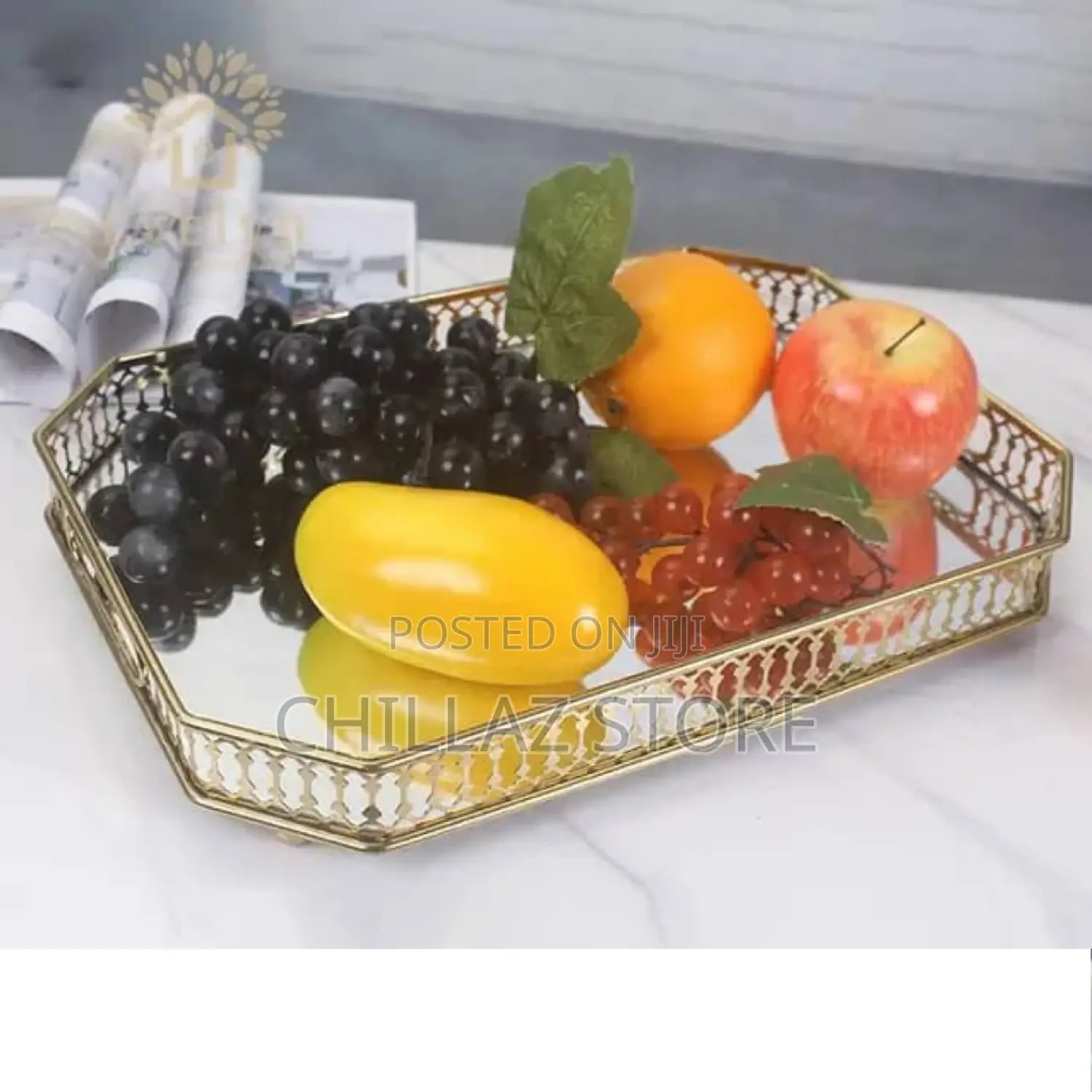 Golden Mirroring Tray.