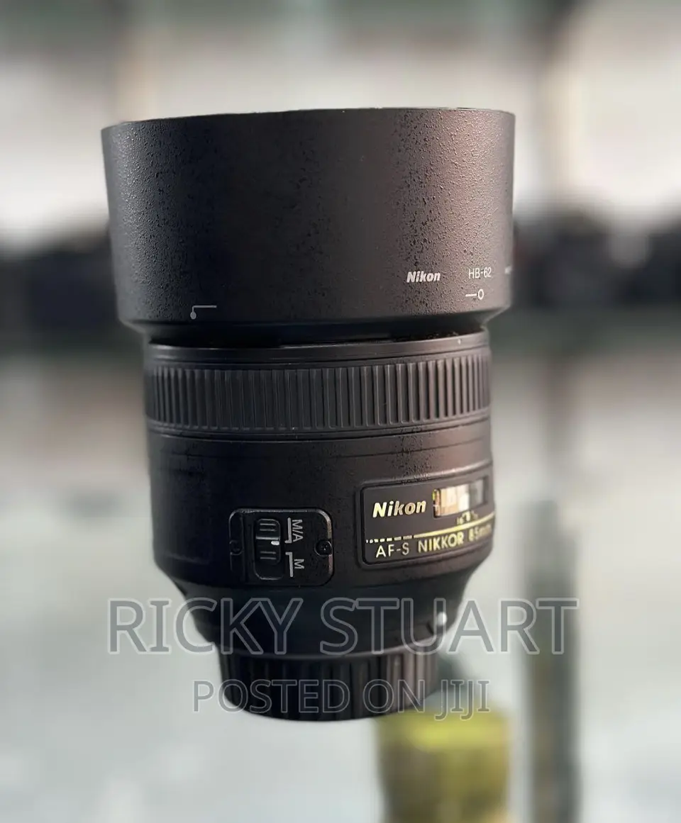 Nikon 85mm F/1.8g Fixed Lens With Auto Focus