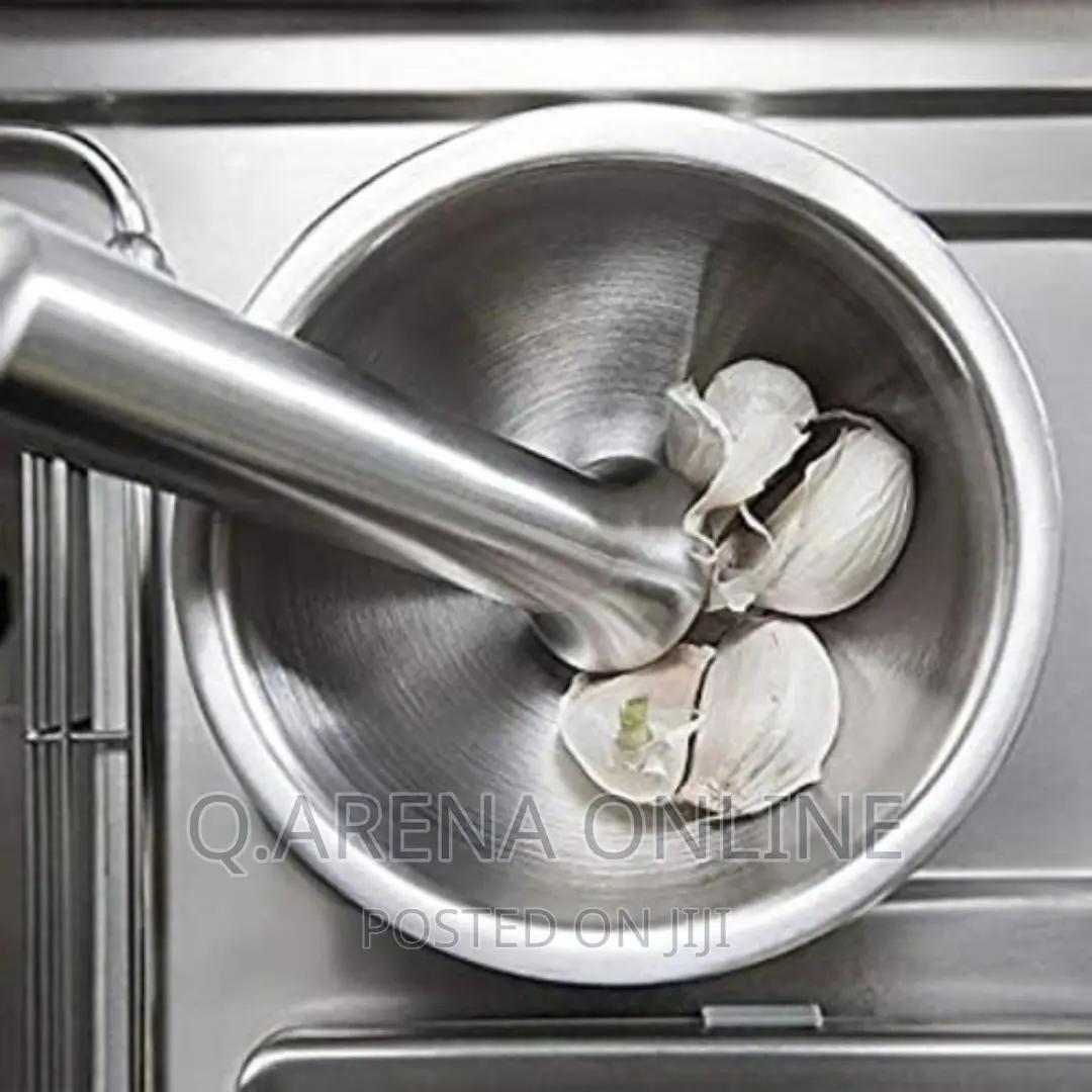 Stainless Steel Mortar and Pestle/Spice Grinder, Silver.